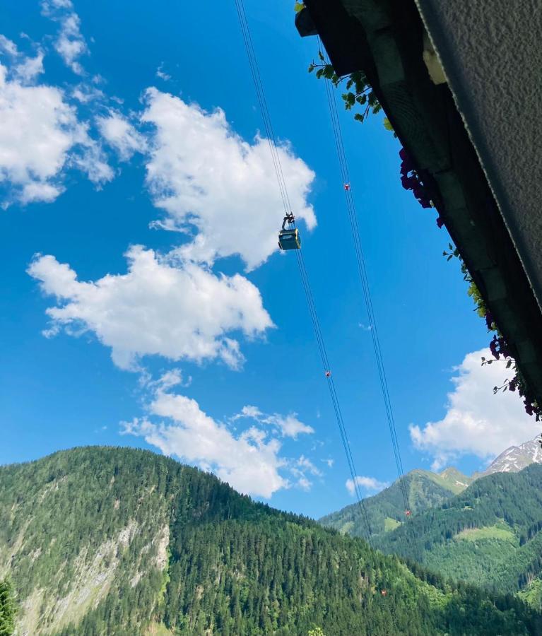 Mountainrock Apartment Mayrhofen Exterior photo